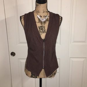 Bke brown vest